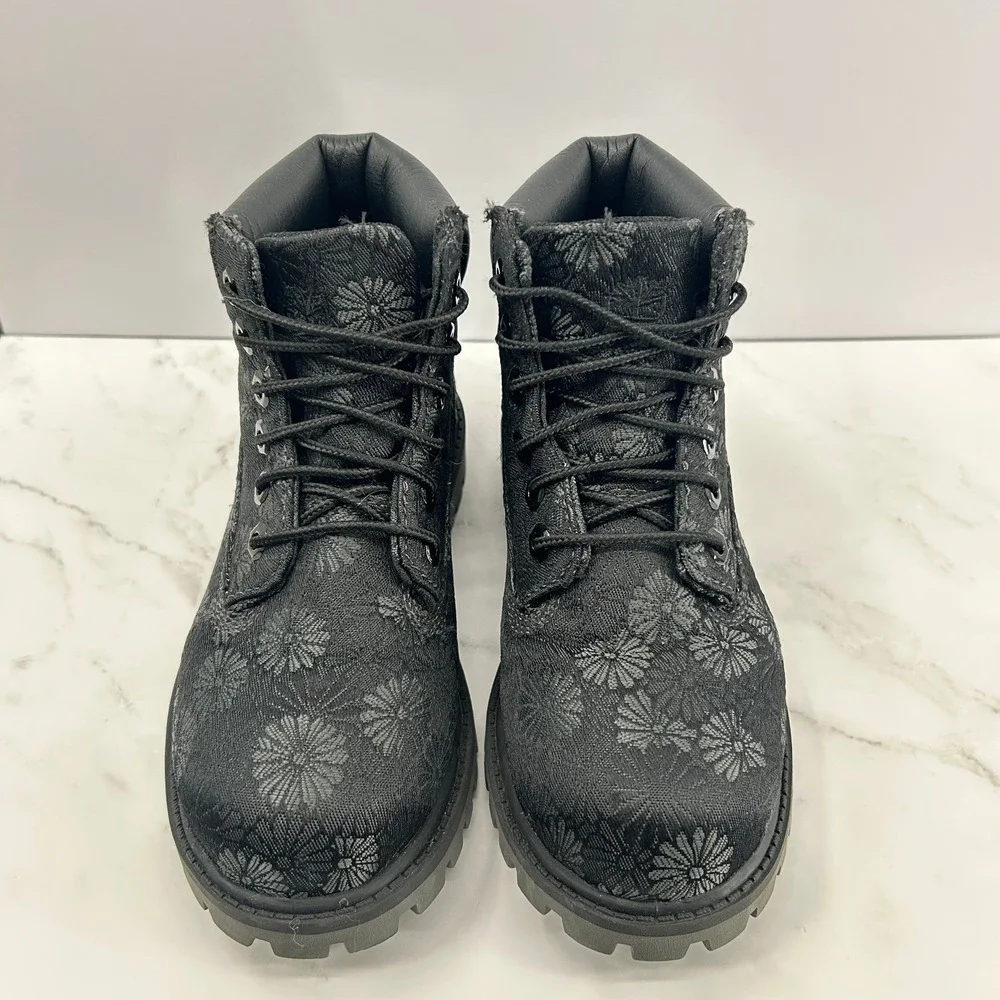 Timberland Girls Premium 6 Inch Waterproof Floral Boots Size 12 Winter‎